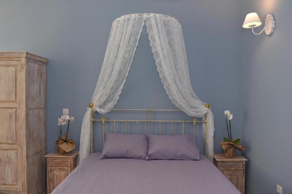 Oisyra Boutique Suites Ermoupoli Luaran gambar