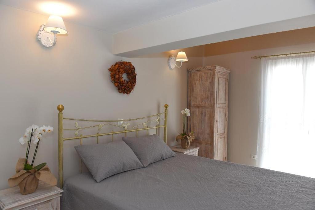 Oisyra Boutique Suites Ermoupoli Luaran gambar